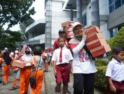 Saat Banteng Charity Tingkatkan Motivasi Guru dan Pelajar di Kabupaten Kediri