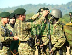 Pangkostrad Resmi Tutup Latihan Standardisasi Prajurit Kostrad Cakra XIV