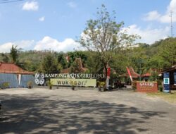 Kampung Batik Giriloyo, Wisata Edukasi dengan Beragam Jenis Batik di Bantul