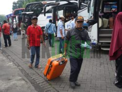 HARI INI PEMBERANGKATAN BUS ARUS BALIK MUDIK GRATIS KEMENHUB DARI 8 TERMINAL