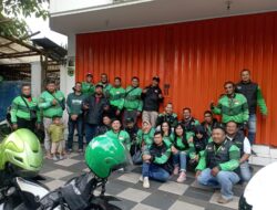 Sahabat Grabike Malang dan komunitas Grasibba berbagi takjil